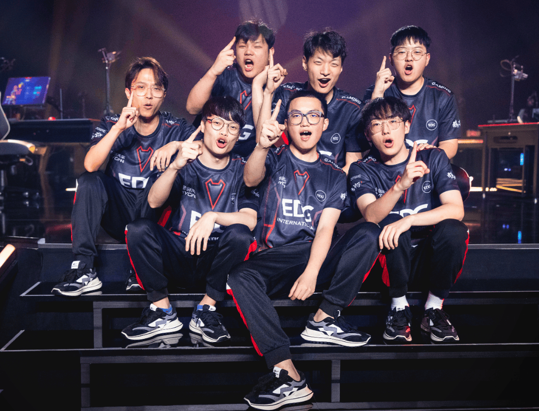 九游娱乐官方-包含BLG横扫100T，Upset关键制胜的词条