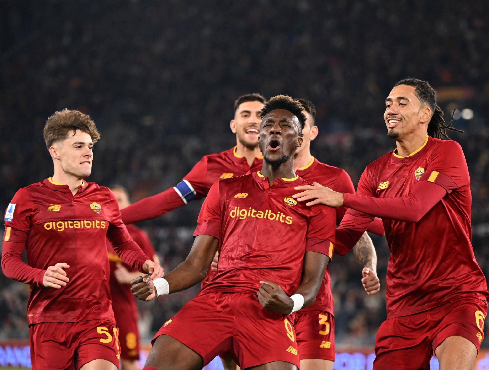 九游娱乐官方网站-意甲联赛冠军仍未产生，激烈争夺中