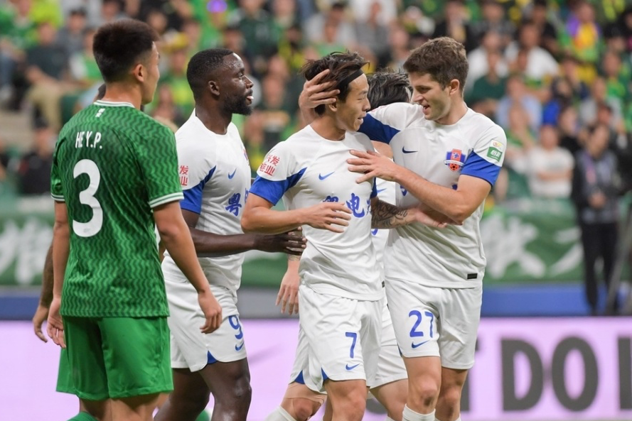 九游娱乐官方-甘冈出人意料取胜，积分榜上升至前三的简单介绍