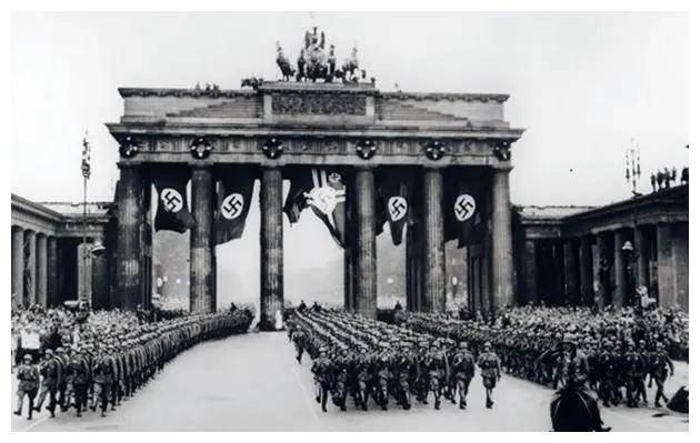 包含法国战胜德国，脚踢眼见日进光明的词条