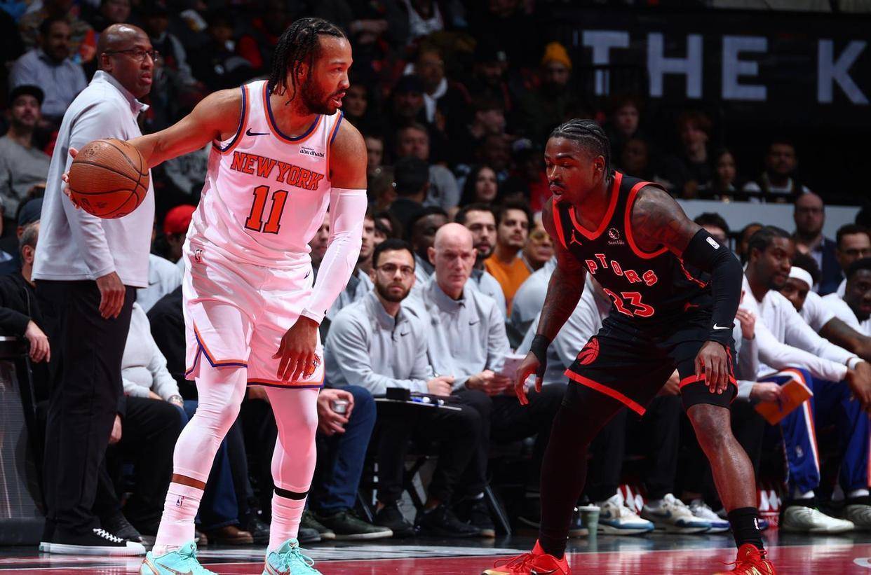 尼克斯碾压篮网,布伦森带队取胜 尼克斯碾压篮网,布伦森带队取胜